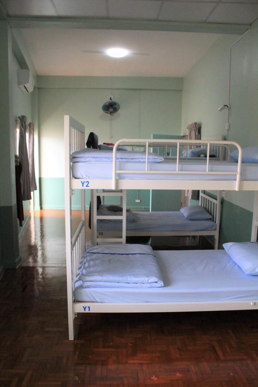 Sook Hostel (Adults Only) Chiang Mai Eksteriør billede