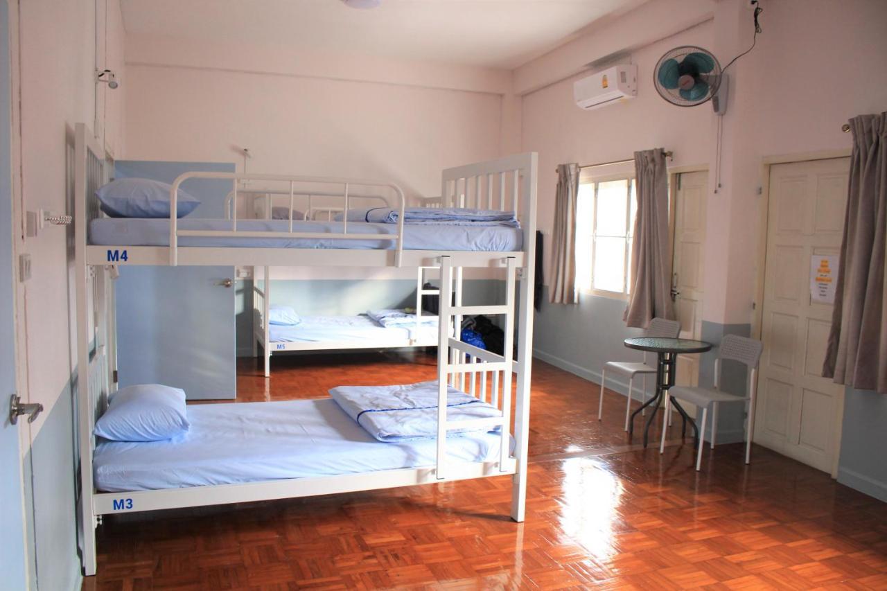 Sook Hostel (Adults Only) Chiang Mai Eksteriør billede