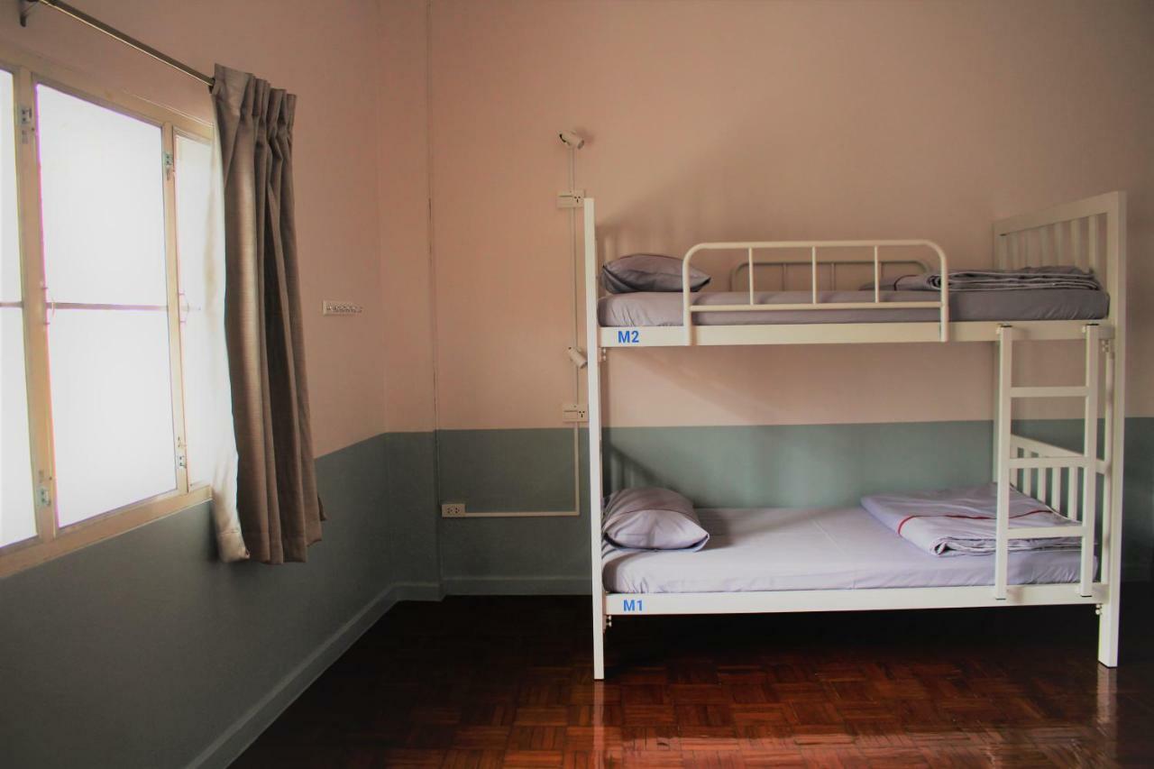 Sook Hostel (Adults Only) Chiang Mai Eksteriør billede